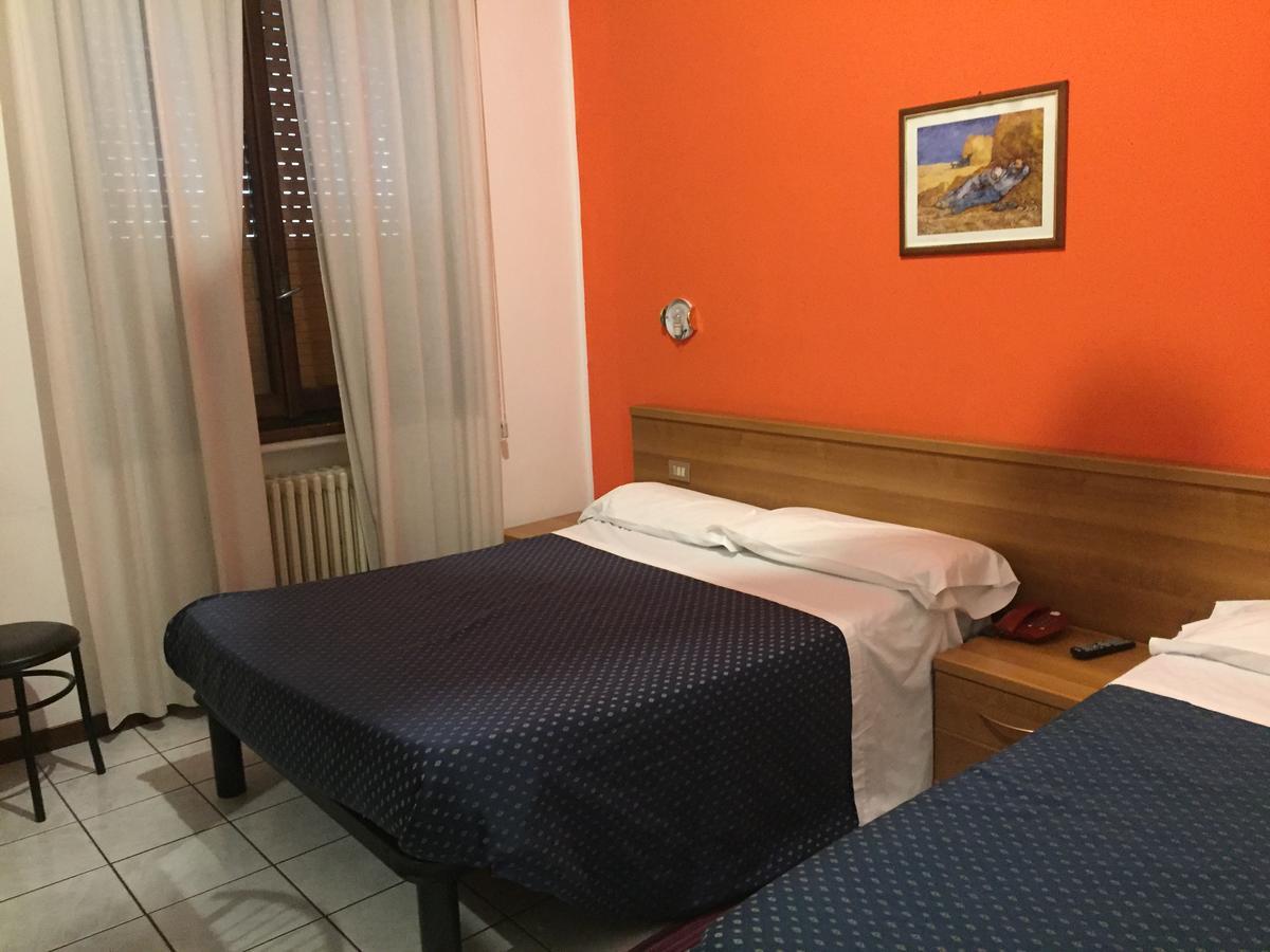 Hotel Catalani E Madrid Milán Exteriér fotografie